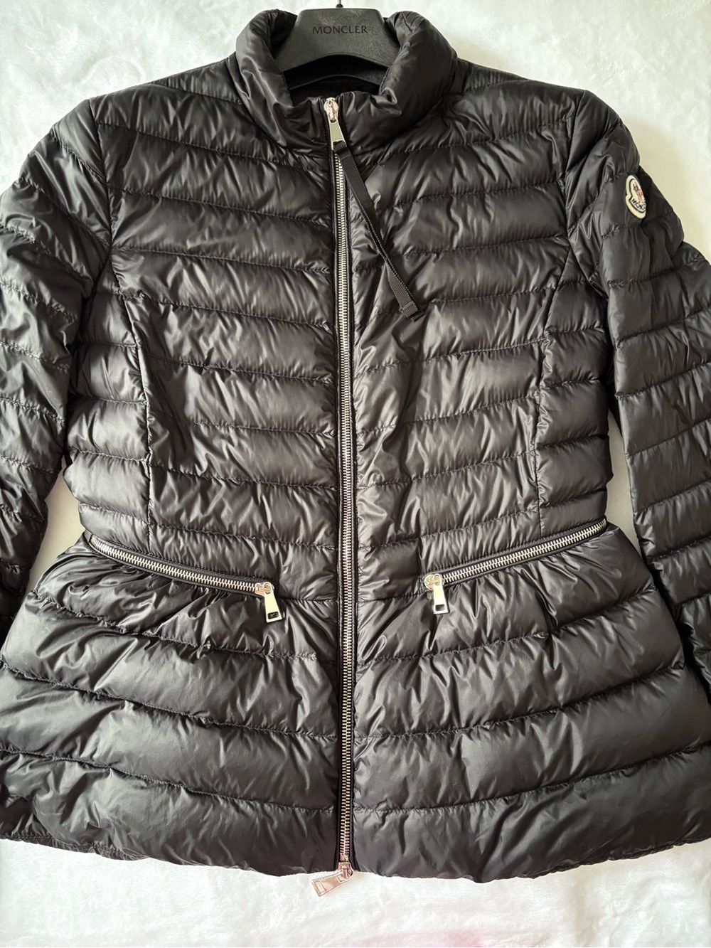 Moncler Women’s Black Quilted Lightweight Puffer Coat size 3